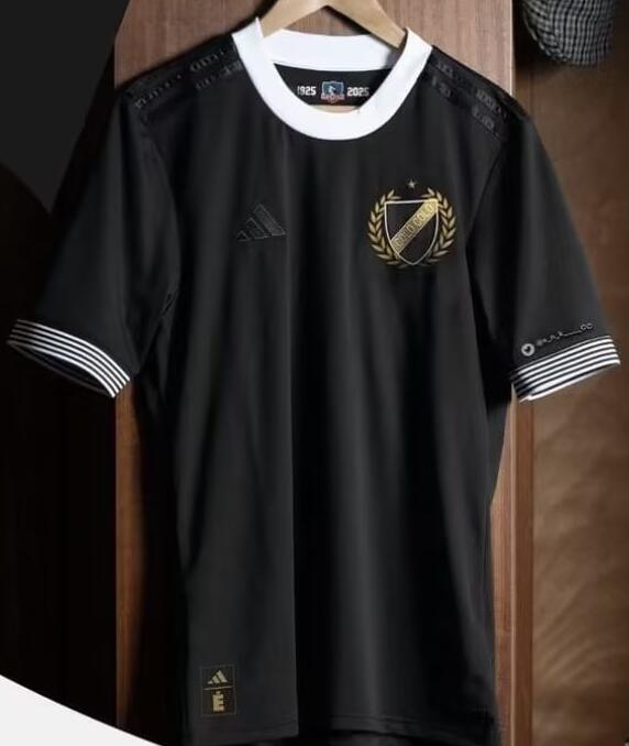 Colo-Colo 2023/24 Souvenir Shirt Soccer Jersey