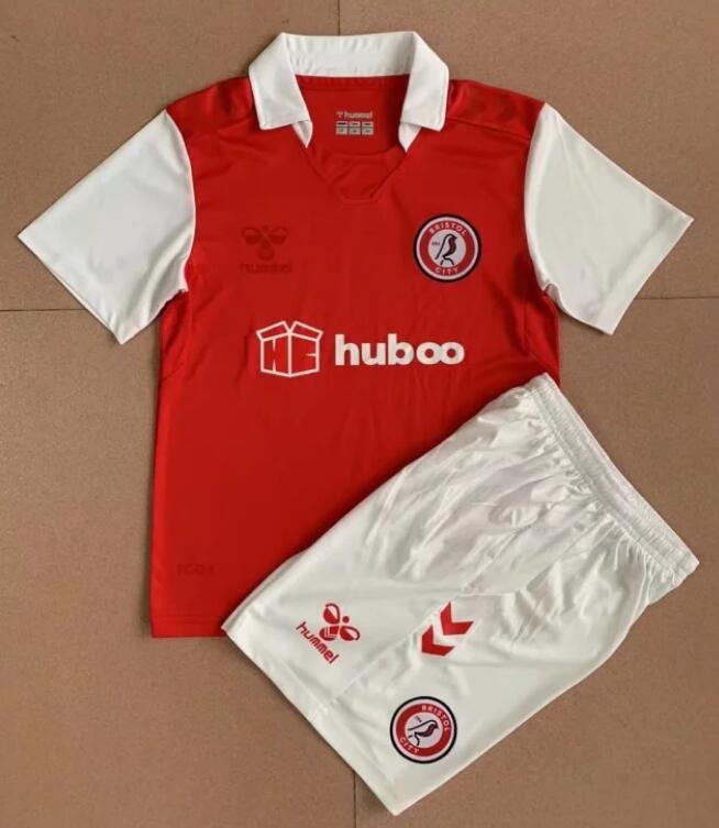 Bristol City 2022/23 Home Kids Soccer Kit Children Shirt + Shorts