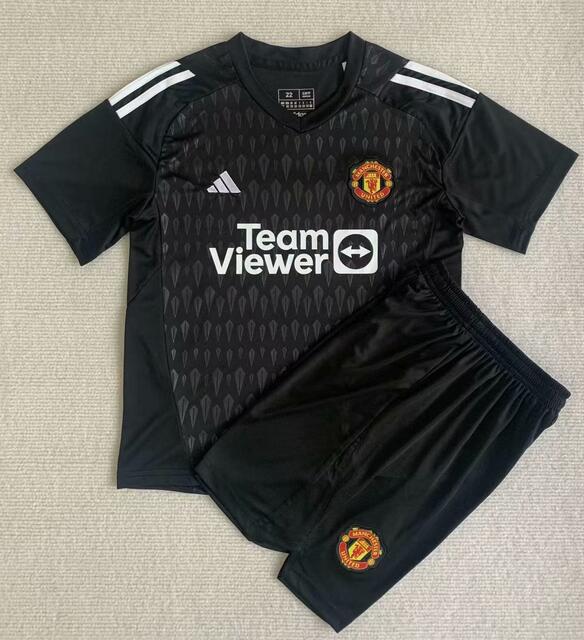 Manchester United 2023/24 Goalkeeper Black Kids Soccer Kit Children Shirt and Shorts
