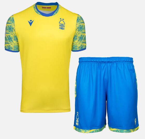 Nottingham Forest 2022/23 Away Kids Soccer Kit Children Shirt + Shorts