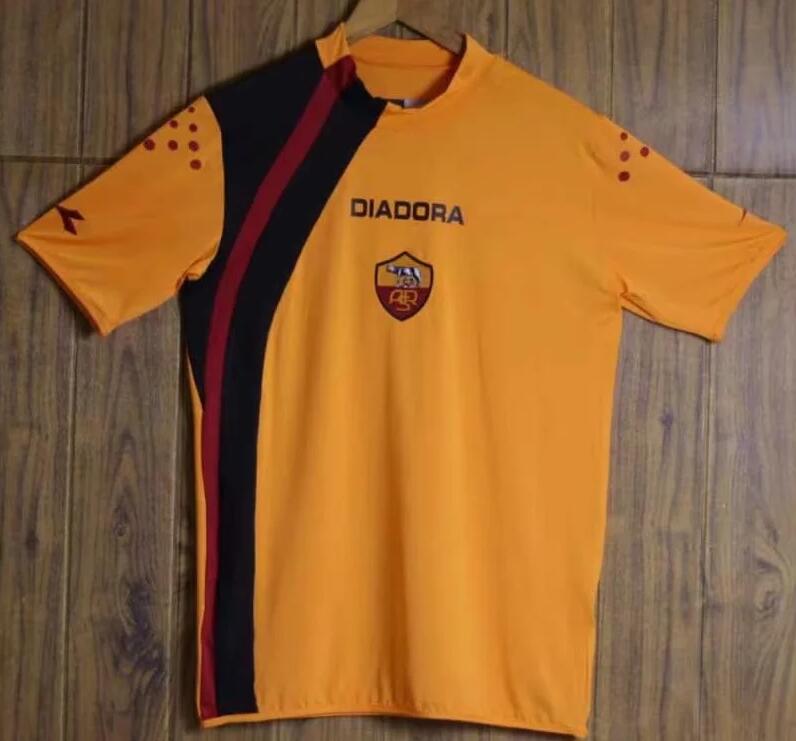 Roma 2005/06 Home Retro Shirt Soccer Jersey