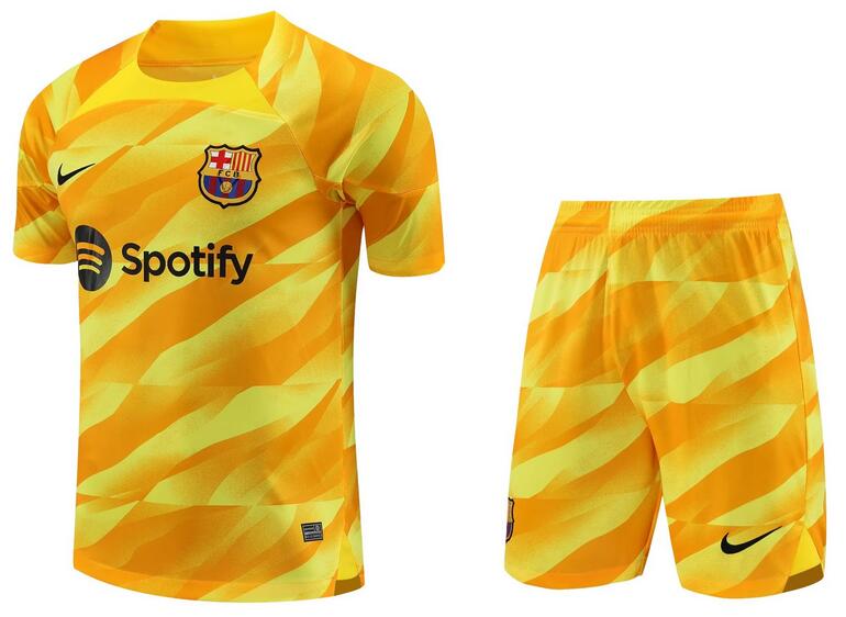 Barcelona 2023/24 Goalkeeper Yellow Soccer Uniforms (Shirt+Shorts)