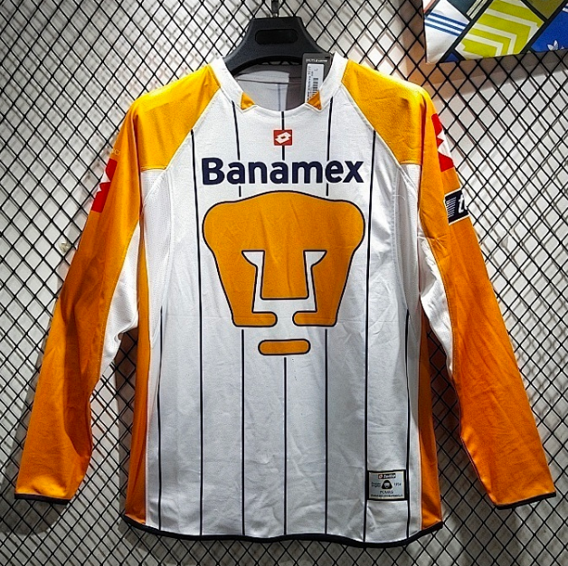 UNAM 2004 Home Retro Long Sleeved Shirt Soccer Jersey