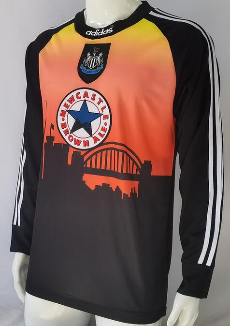 Newcastle United 1997/98 Goalkeeper Retro Long Sleeved Shirt Soccer Jersey