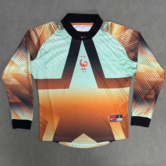 France 2026/27 Goalkeeper Long Sleeved Shirt Soccer Jersey