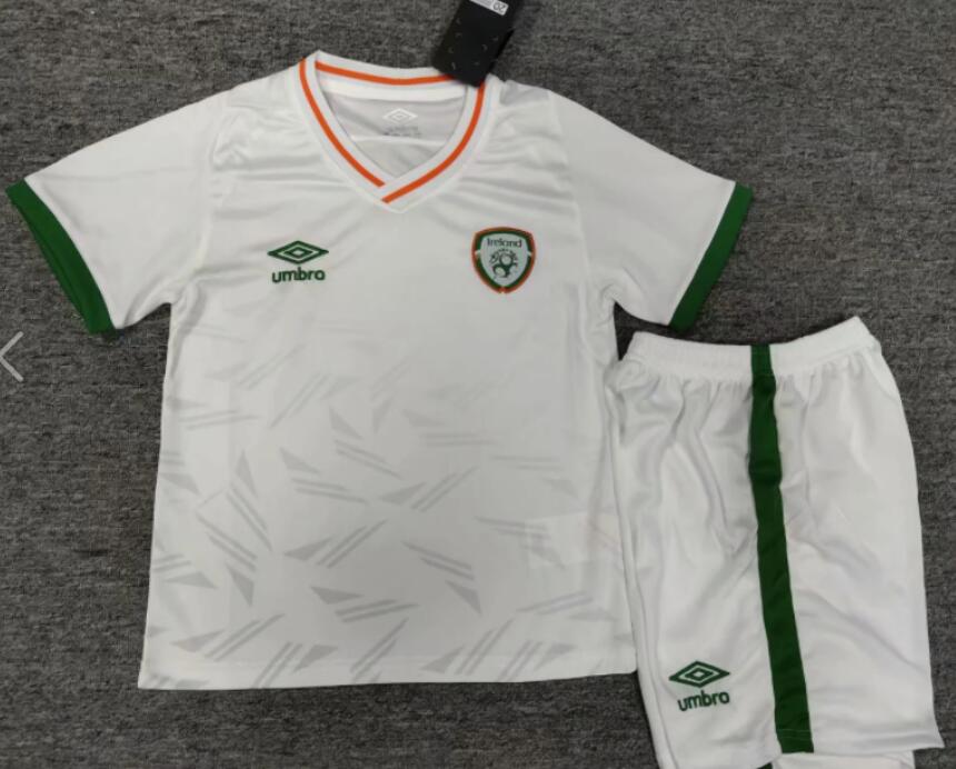 Ireland 2020/21 Away Kids Soccer Kit Children Shirt And Shorts
