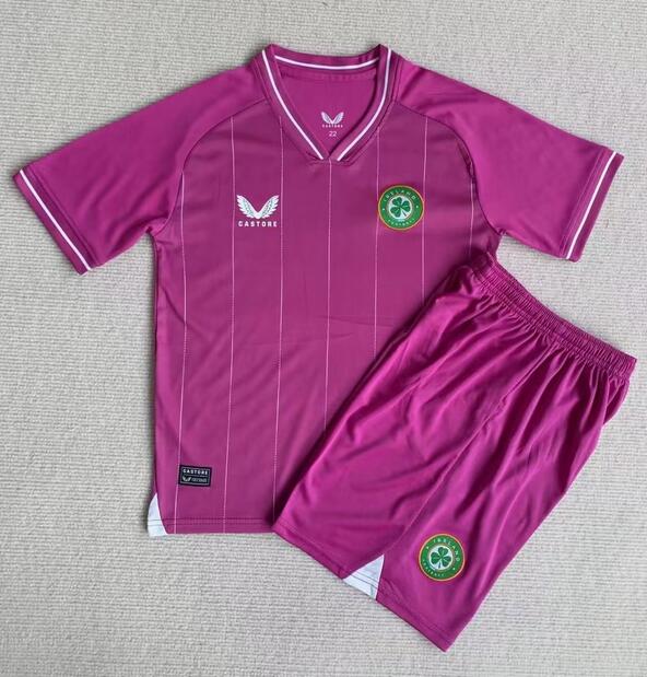Ireland 2023/24 Goalkeeper Pink Kids Soccer Kit Children Shirt And Shorts
